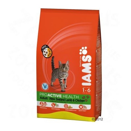 Iams Cat Proactive Health Adult met Lam & Kip Kattenvoer